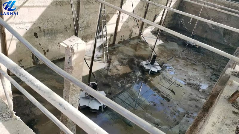 好氧池曝氣設備改造怎么選？ LHQB型潛水攪拌曝氣機